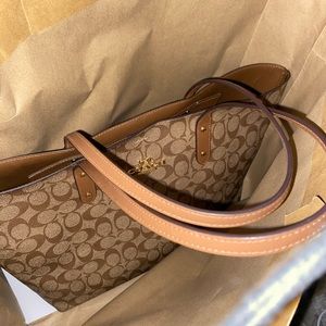 Coach tote bag